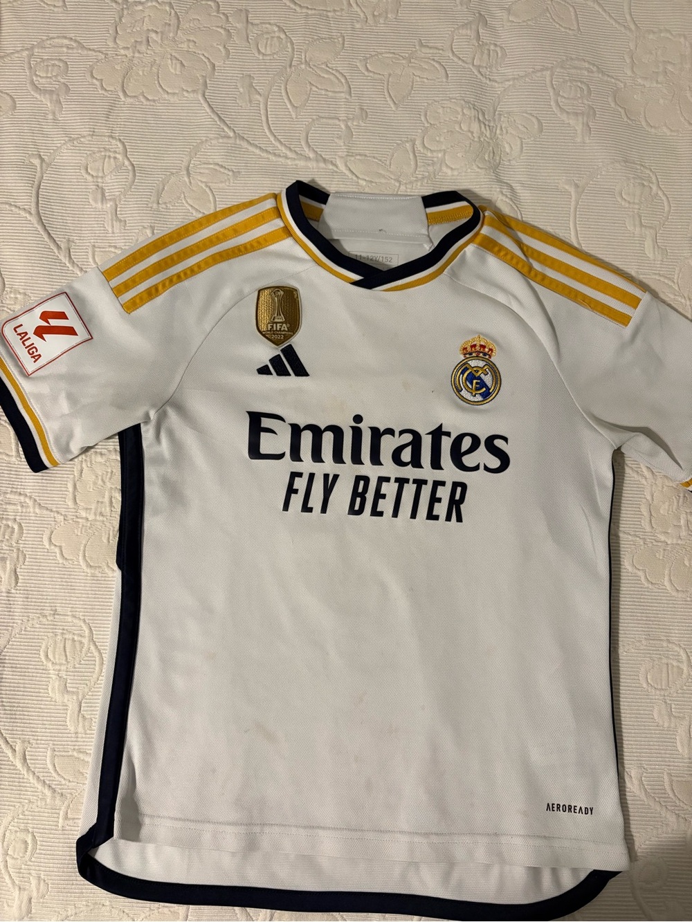 Authentic Adidas Real Madrid Bellingham Jersey #5 stitched emblem
Youth 11/12